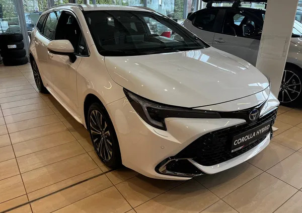 toyota Toyota Corolla cena 139999 przebieg: 7, rok produkcji 2024 z Brzozów